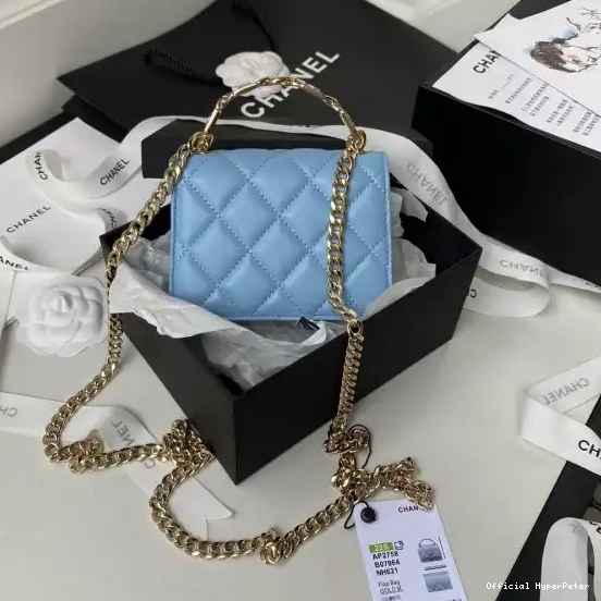 Hyper Peter CHANELUTCH CHAIN WITH CHANEL 0602